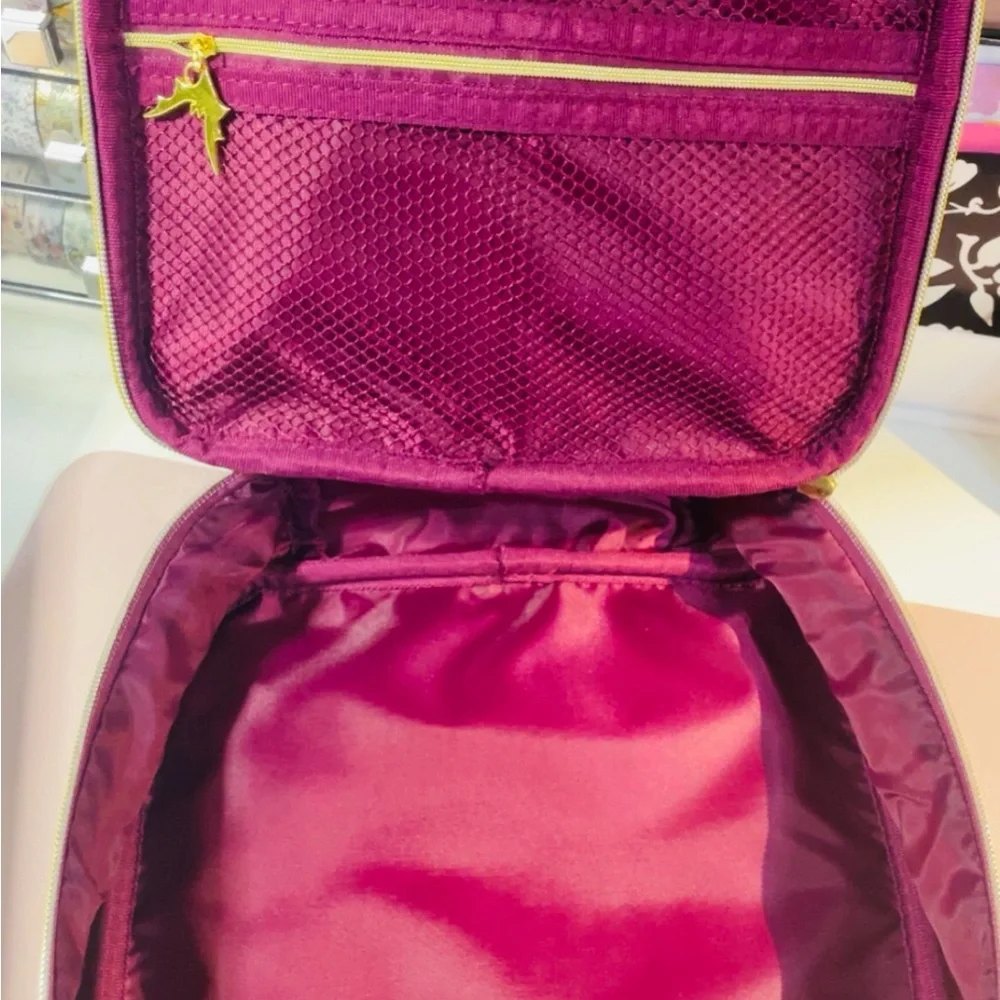 Wet n Wild Nightmare Before Christmas Makeup Bag - Picture 3 of 3